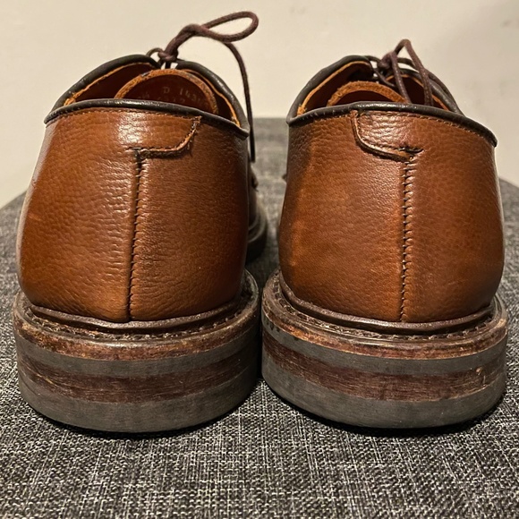 Allen Edmonds Leeds Plain Toe Blucher Dress Shoe - Picture 4 of 9